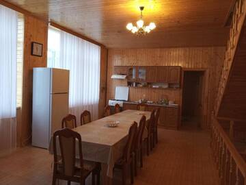 Фото номера Дом с 4 спальнями Дома для отпуска Qusar Guest House г. Гусар 23