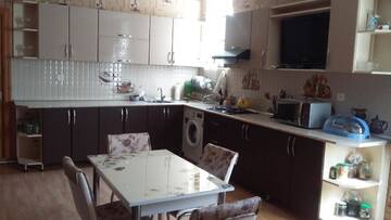 Фото номера Дом с 5 спальнями Дома для отпуска Family holiday home. г. Гусар 8