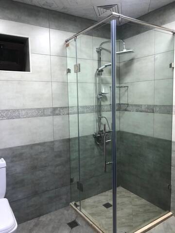 Фото номера Четырехместный номер &quot;Комфорт&quot; Отель Shahdag 444 HOTEL г. Гусар 15