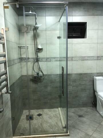 Фото номера Улучшенный трехместный номер Отель Shahdag 444 HOTEL г. Гусар 2